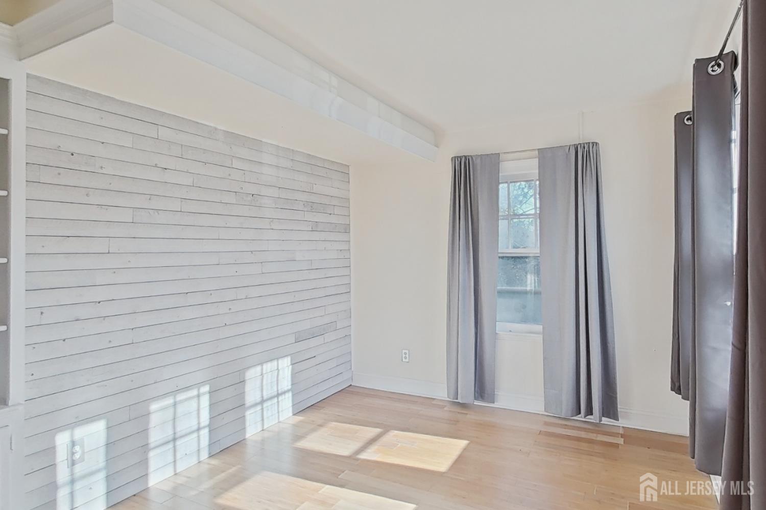 205 Ashland Road Middlesex, NJ 08846 - Photo 29 of 48 a view of a hallway