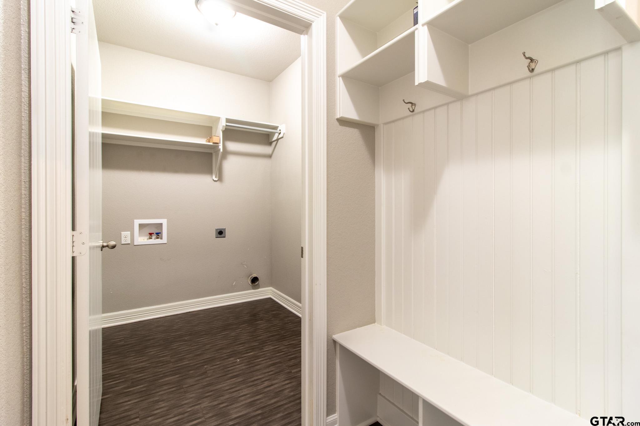 2806 Valley View Street Tyler, TX 75701 - Photo 15 of 22 a bathroom with a shower and a sink