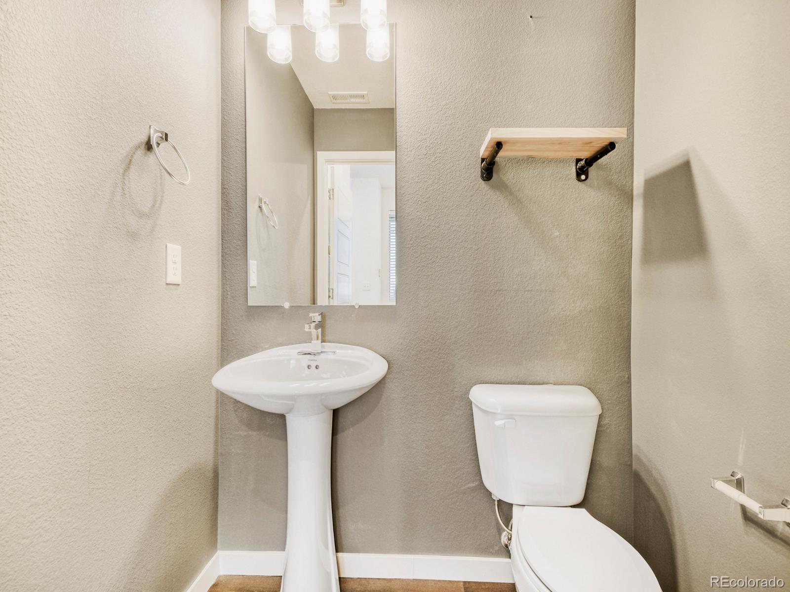 11737 West 45th Place Wheat Ridge, CO 80033 - Photo 12 of 28