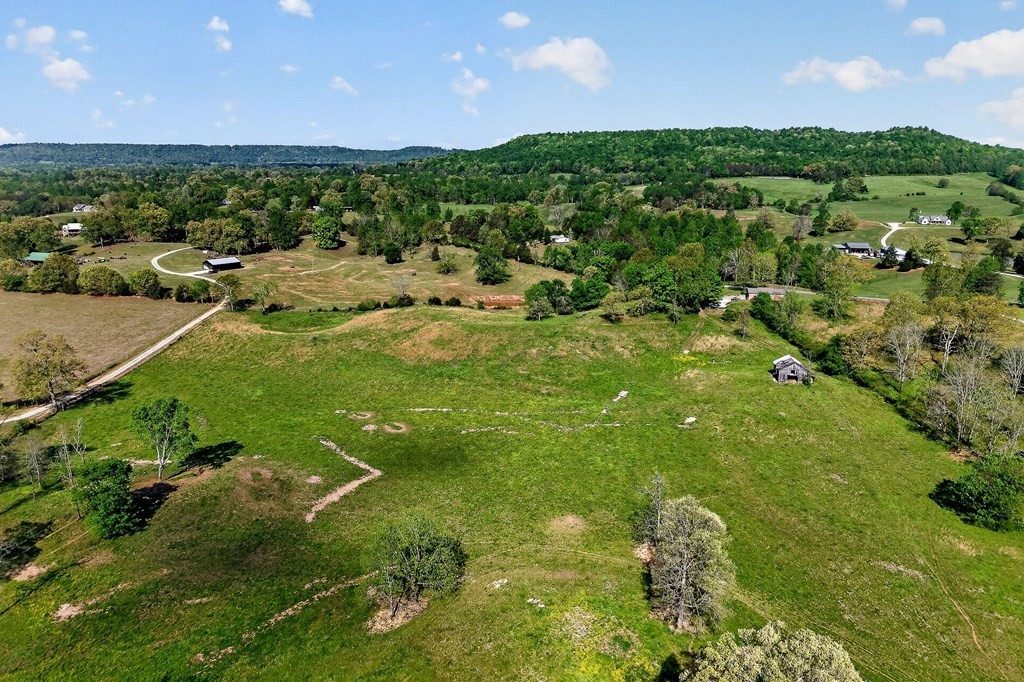 515 Jericho Road Quebeck, TN 38579 - Photo 12 of 60