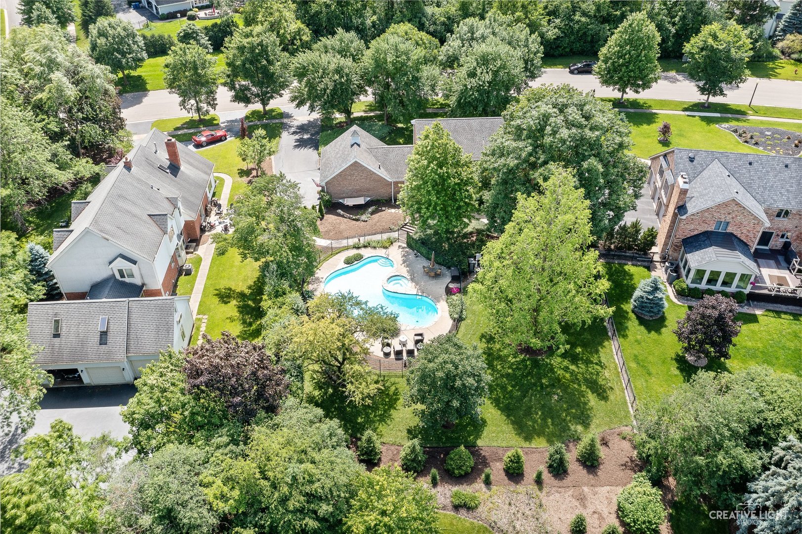 10 Aintree Road St. Charles, IL 60174 - Photo 32 of 34 an aerial view of residential house with outdoor space and swimming pool