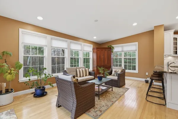 $1,188,000 | 11 Howarth Drive, Upton, MA 01568