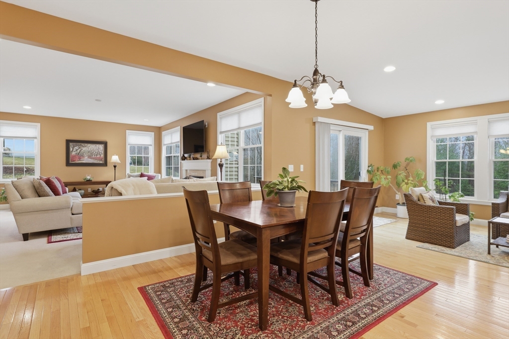 11 Howarth Drive Upton, MA 01568 - Photo 19 of 42