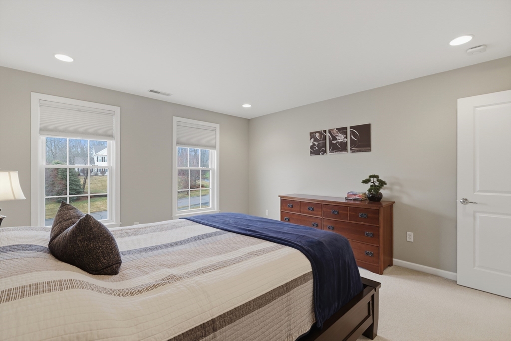 11 Howarth Drive Upton, MA 01568 - Photo 35 of 42