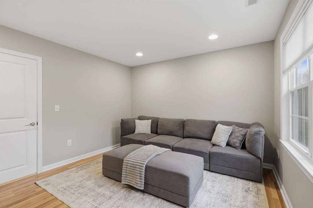 11 Howarth Drive Upton, MA 01568 - Photo 37 of 42