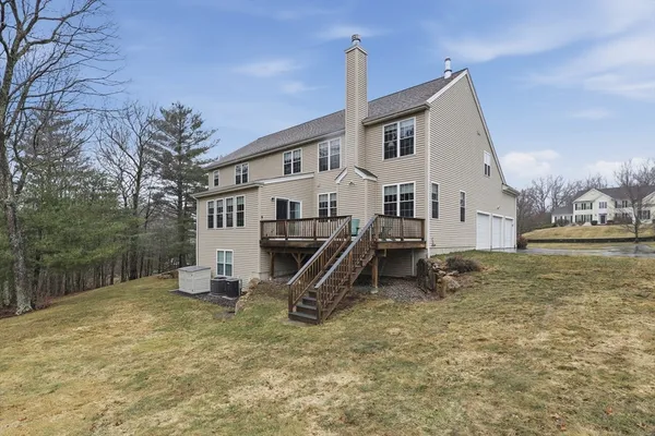 $1,188,000 | 11 Howarth Drive, Upton, MA 01568