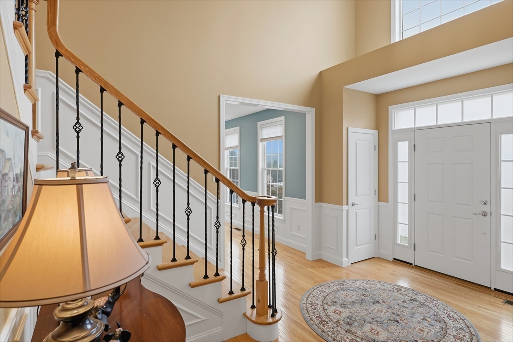 11 Howarth Drive Upton, MA 01568 - Photo 5 of 42