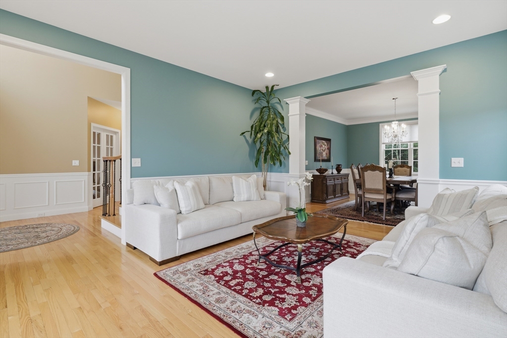 11 Howarth Drive Upton, MA 01568 - Photo 7 of 42