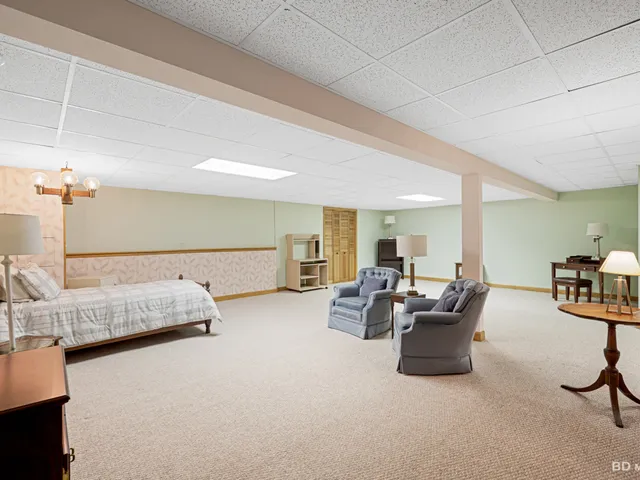 $345,000 | 16139 Lake Villa Avenue, Tinley Park, IL 60477