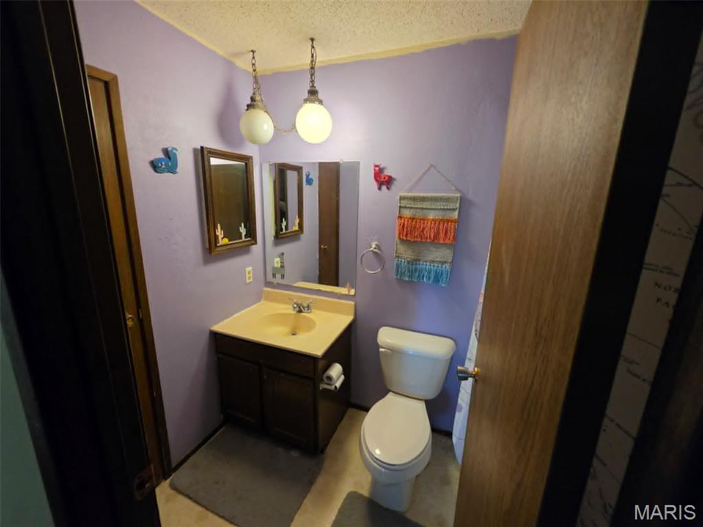 850 Fort Henry Road Belleville, IL 62221 - Photo 8 of 17