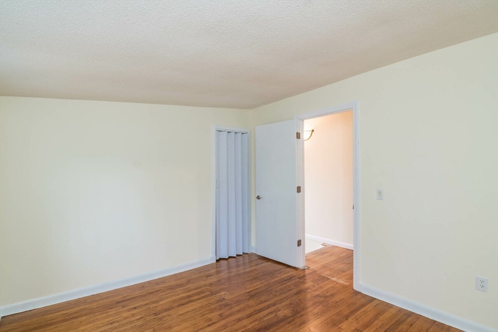 170 Parkerview Street Springfield, MA 01129 - Photo 29 of 37 Gallery Image 29