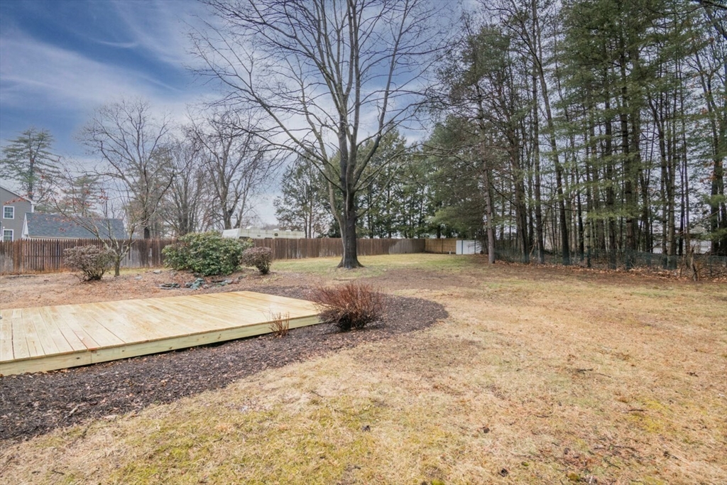 170 Parkerview Street Springfield, MA 01129 - Photo 30 of 37 Gallery Image 30