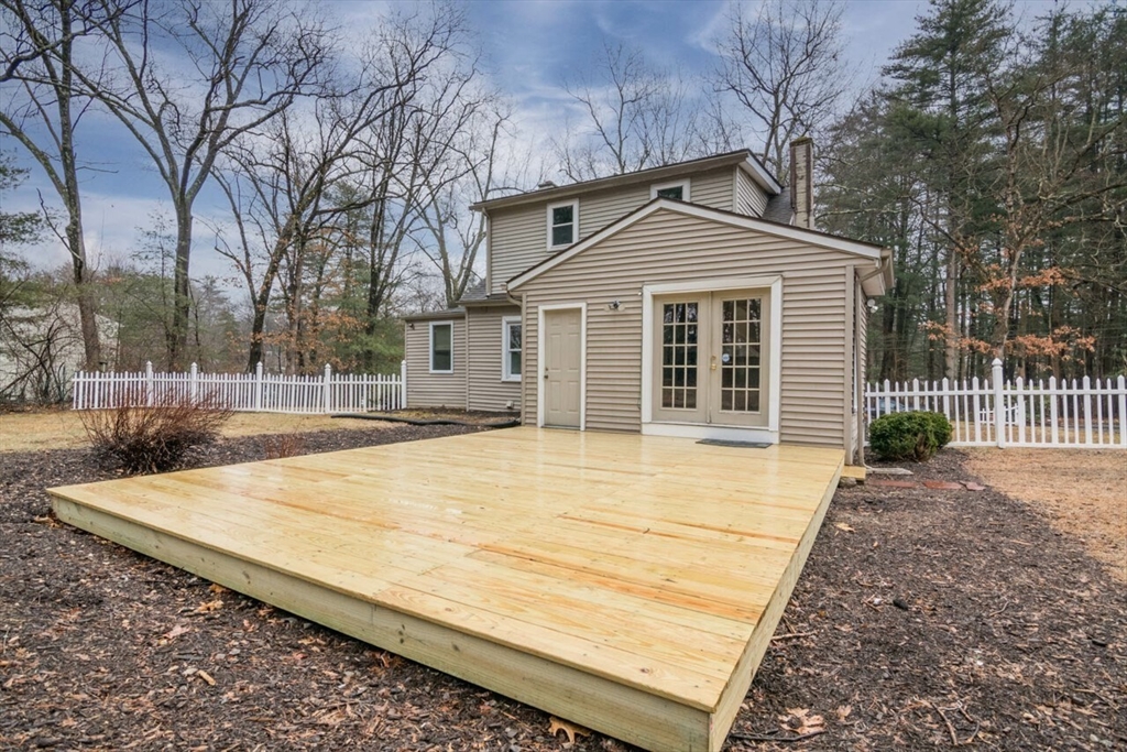 170 Parkerview Street Springfield, MA 01129 - Photo 34 of 37 Gallery Image 34
