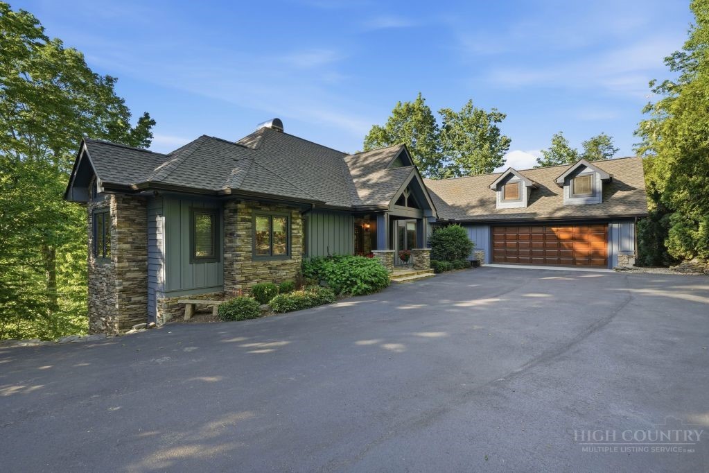 95 Laurel Ridge Lane Banner Elk, NC 28604 - Photo 4 of 50