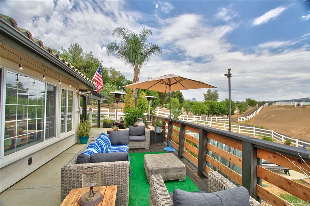 36900 Vía Broza Temecula, CA 92592 - Photo 37 of 70