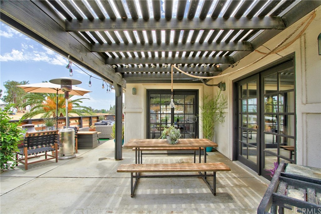 36900 Vía Broza Temecula, CA 92592 - Photo 40 of 70