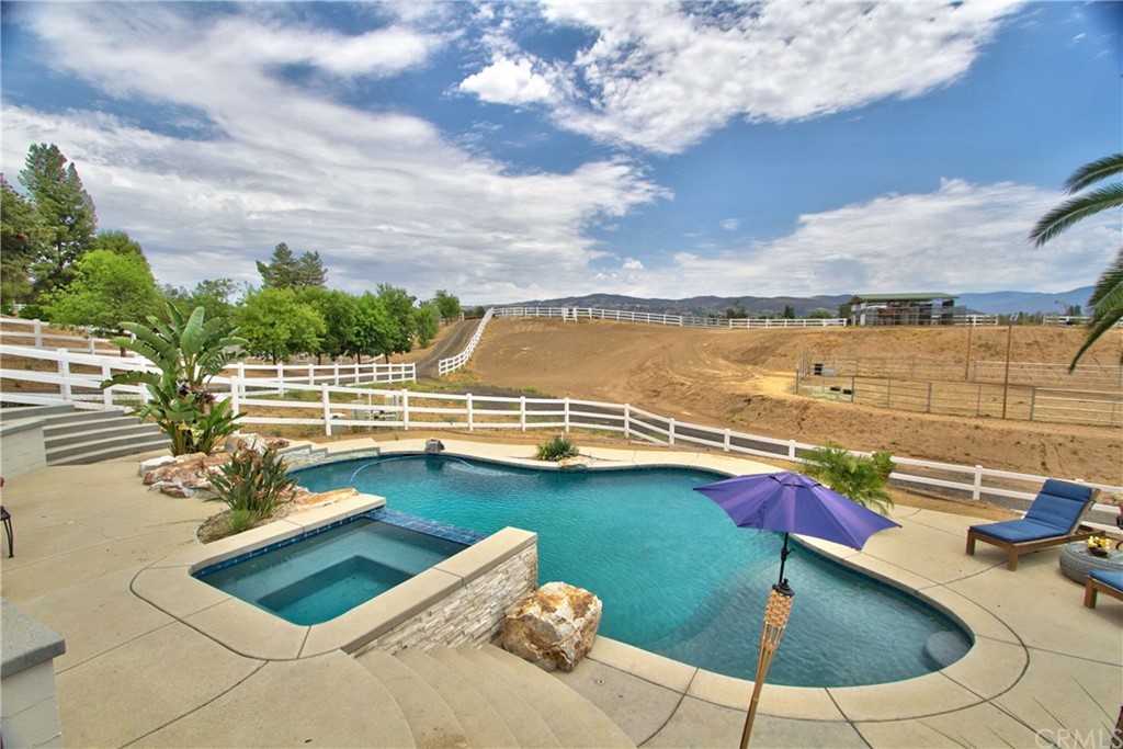 36900 Vía Broza Temecula, CA 92592 - Photo 42 of 70