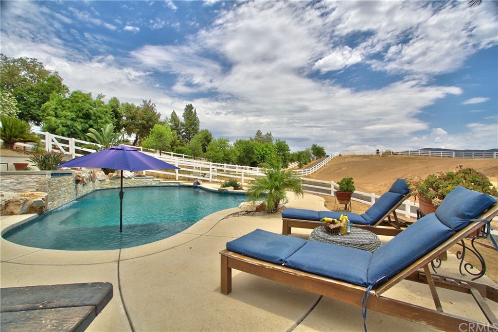 36900 Vía Broza Temecula, CA 92592 - Photo 46 of 70