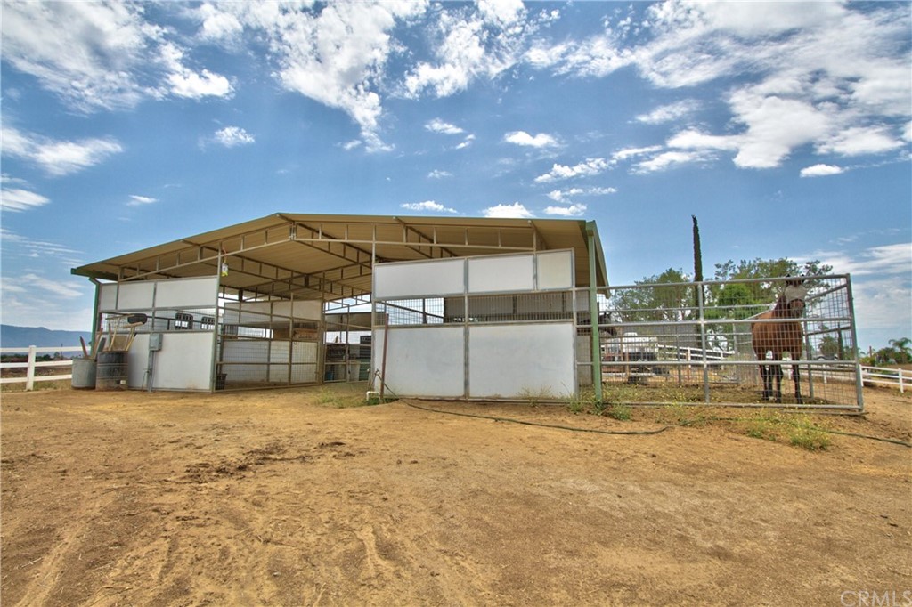 36900 Vía Broza Temecula, CA 92592 - Photo 55 of 70