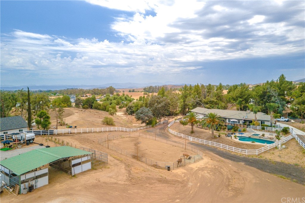 36900 Vía Broza Temecula, CA 92592 - Photo 62 of 70