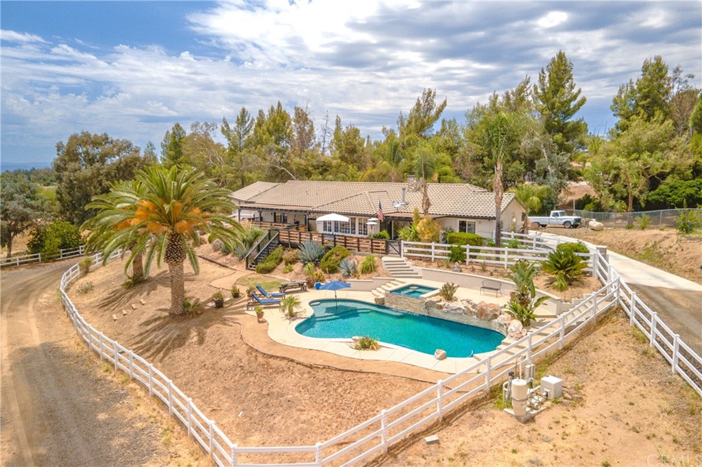 36900 Vía Broza Temecula, CA 92592 - Photo 65 of 70