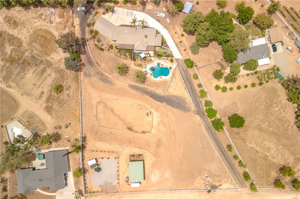 36900 Vía Broza Temecula, CA 92592 - Photo 68 of 70