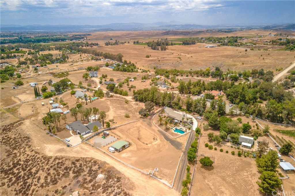 36900 Vía Broza Temecula, CA 92592 - Photo 69 of 70