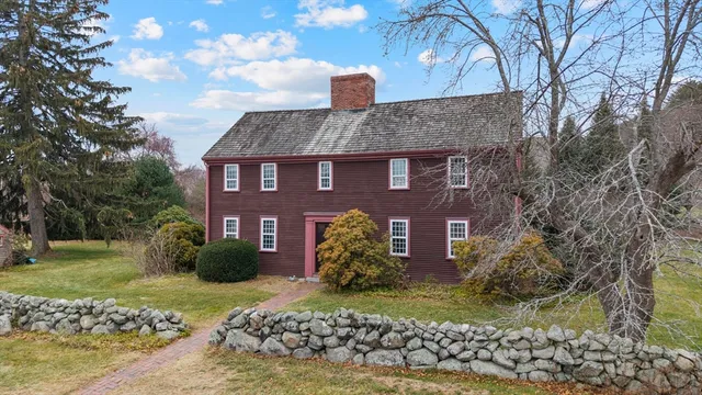 $950,000 | 7 Lower Green, Newbury, MA 01951