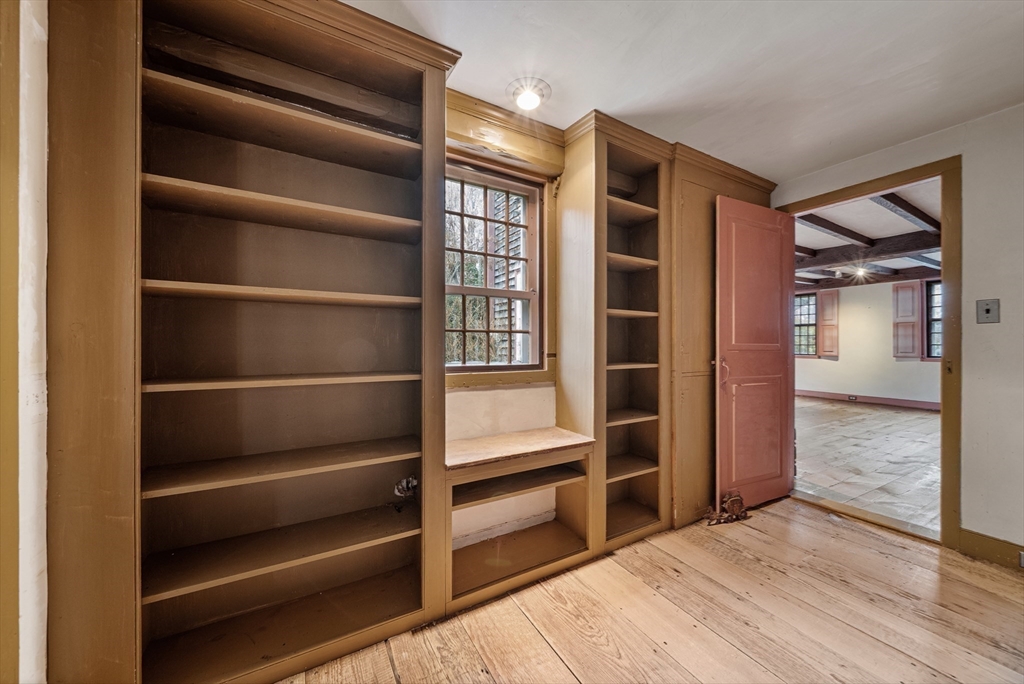 7 Lower Green Newbury, MA 01951 - Photo 17 of 39