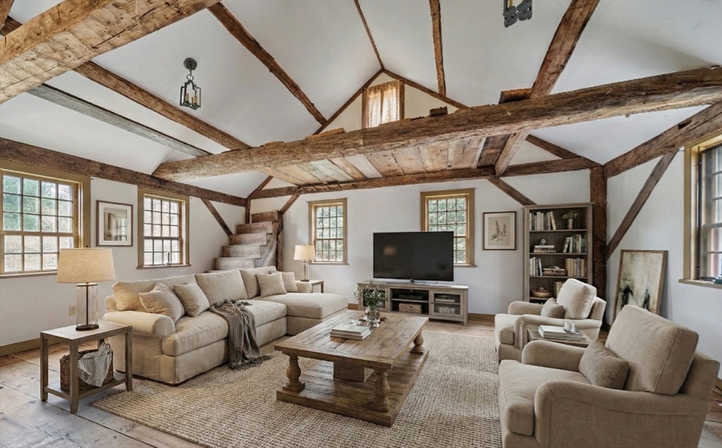 7 Lower Green Newbury, MA 01951 - Photo 23 of 39