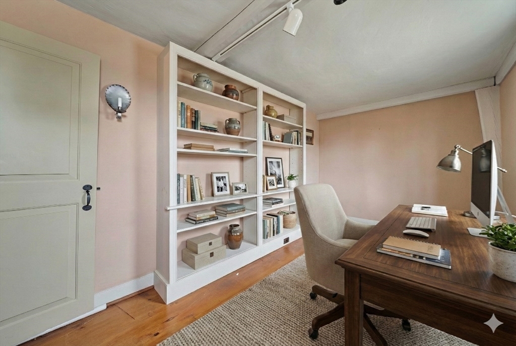 7 Lower Green Newbury, MA 01951 - Photo 24 of 39