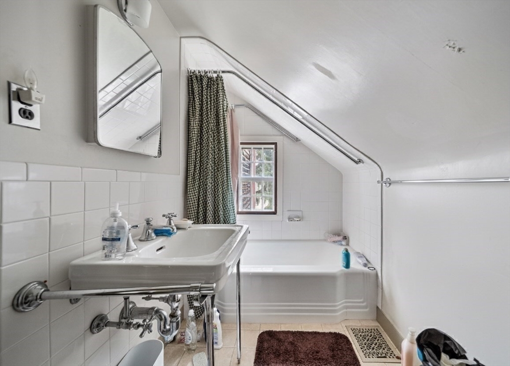 7 Lower Green Newbury, MA 01951 - Photo 29 of 39