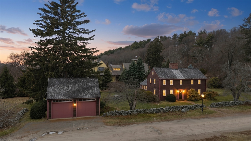 7 Lower Green Newbury, MA 01951 - Photo 3 of 39