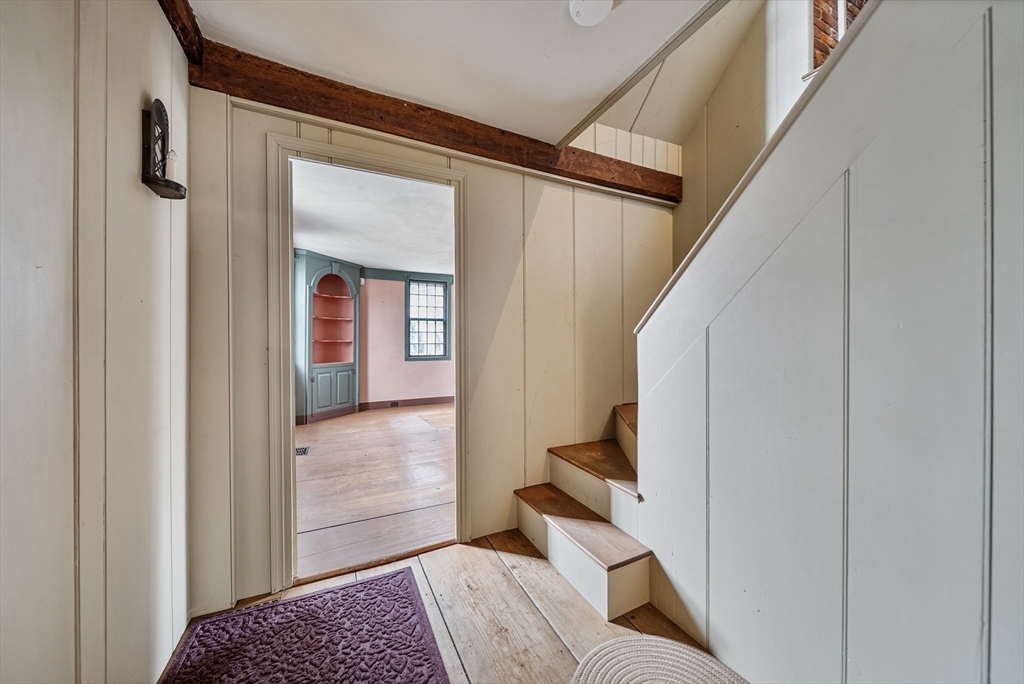 7 Lower Green Newbury, MA 01951 - Photo 8 of 39