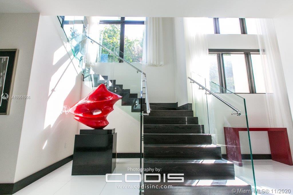 4241 Palm Lane Miami, FL 33137 - Photo 25 of 55