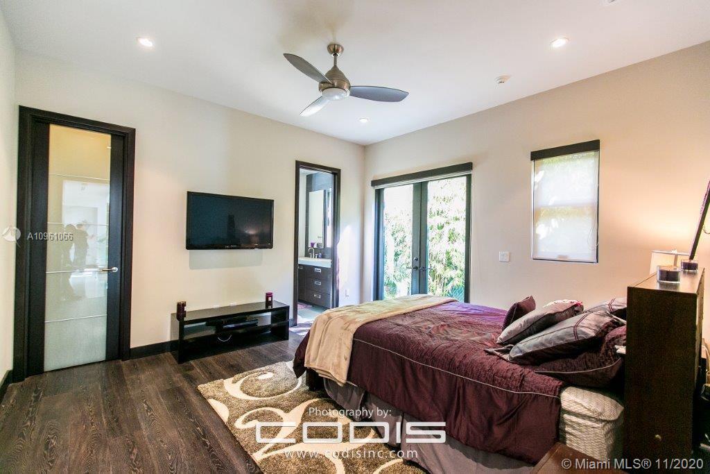 4241 Palm Lane Miami, FL 33137 - Photo 30 of 55