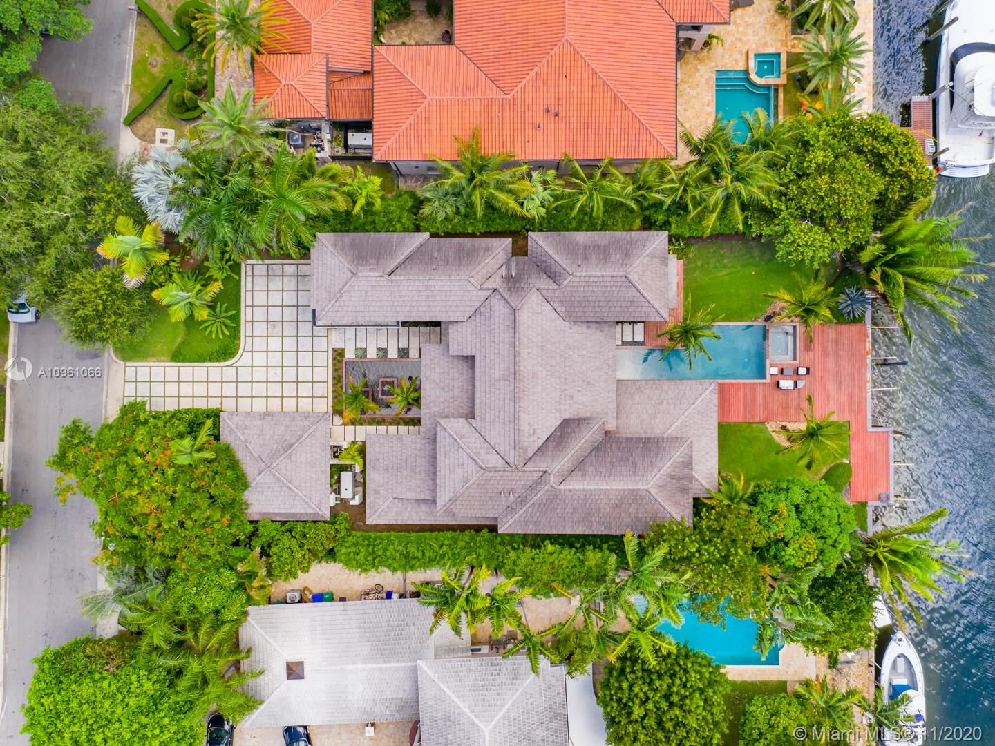 4241 Palm Lane Miami, FL 33137 - Photo 4 of 55