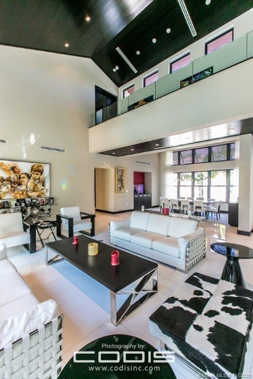 4241 Palm Lane Miami, FL 33137 - Photo 37 of 55