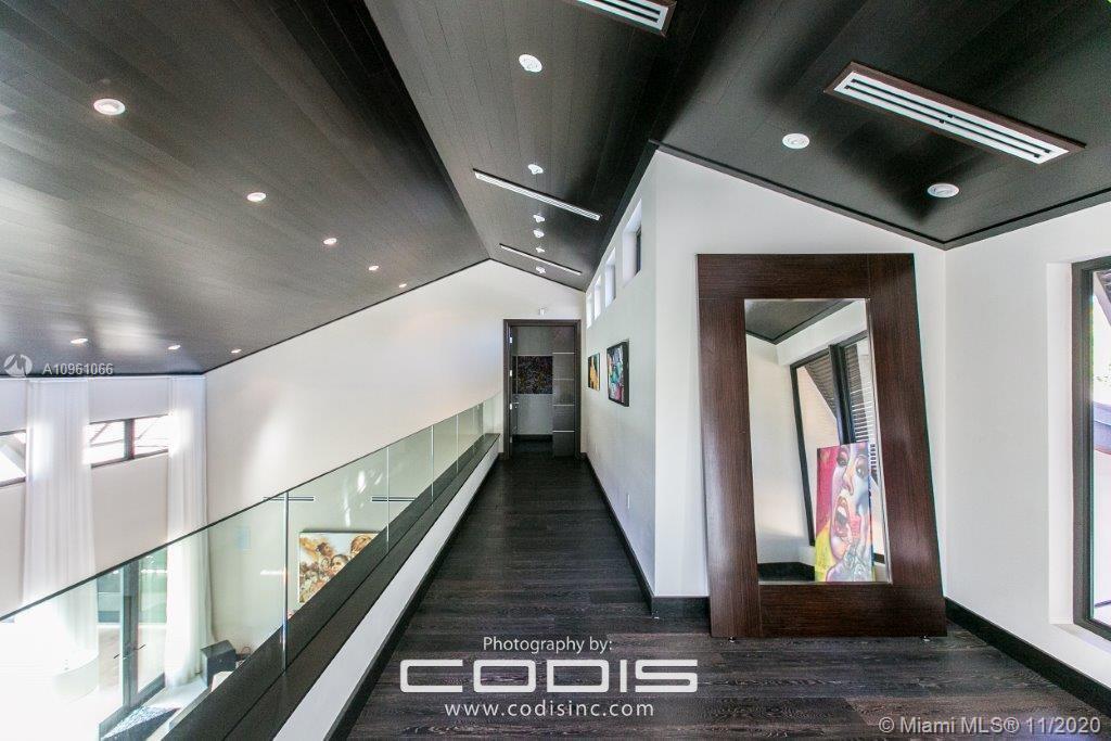 4241 Palm Lane Miami, FL 33137 - Photo 40 of 55