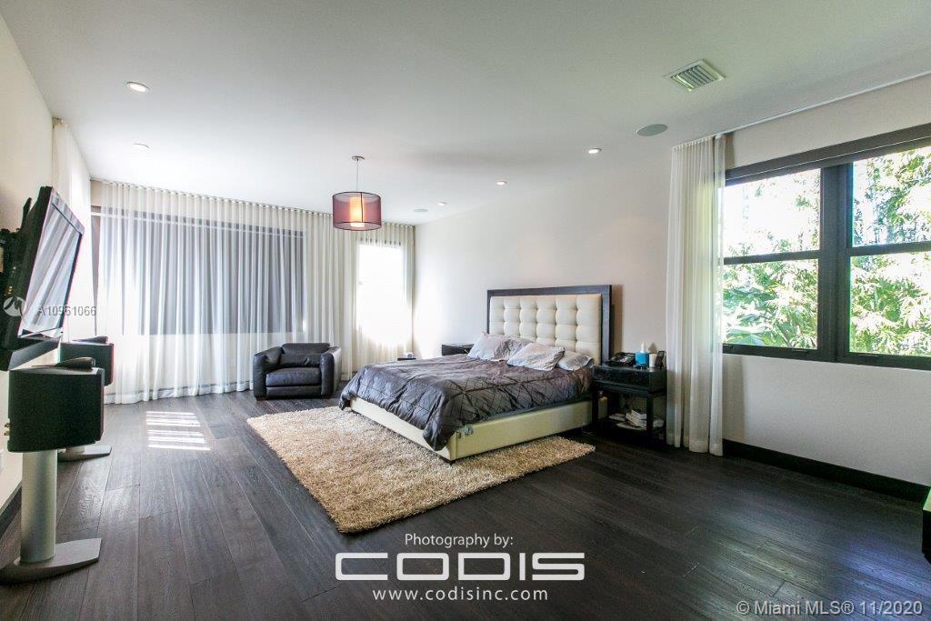 4241 Palm Lane Miami, FL 33137 - Photo 43 of 55