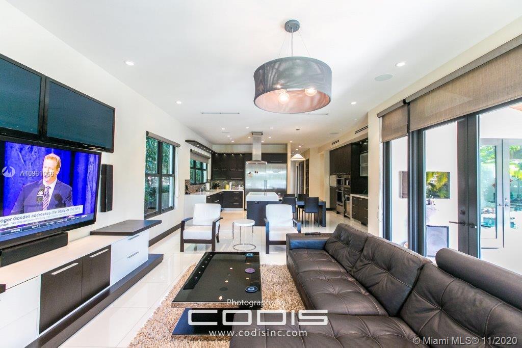 4241 Palm Lane Miami, FL 33137 - Photo 50 of 55