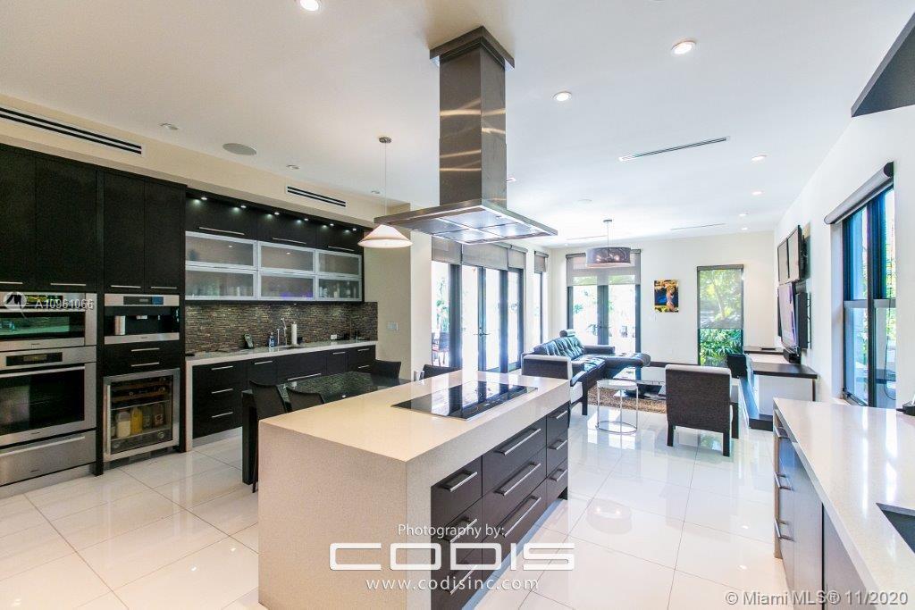 4241 Palm Lane Miami, FL 33137 - Photo 53 of 55