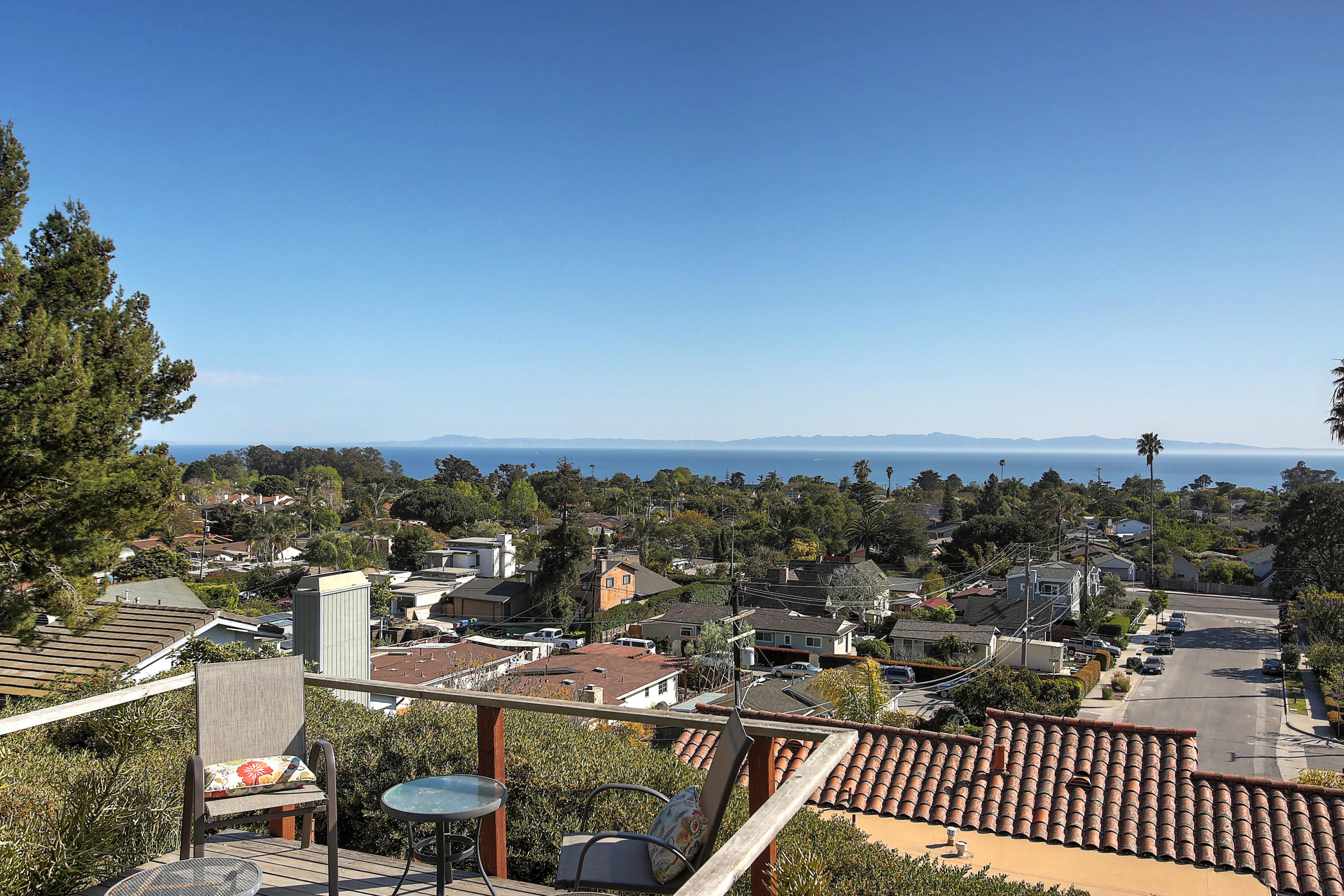 435 Fellowship Road Santa Barbara, CA 93109 - Photo 44 of 47 a view of a city