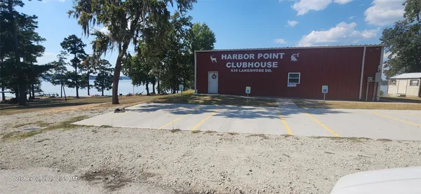 $198,500 | 121 North Point Drive North, Trinity, TX 75862