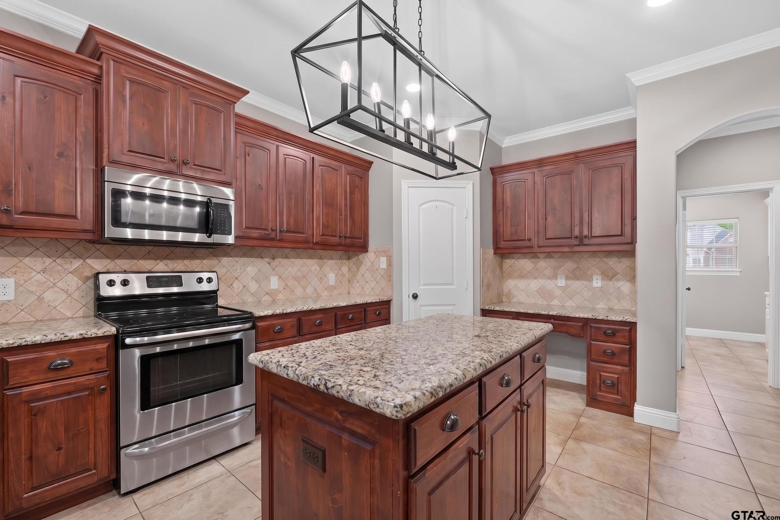 811 Rugby Lane Whitehouse, TX 75791 - Photo 7 of 27