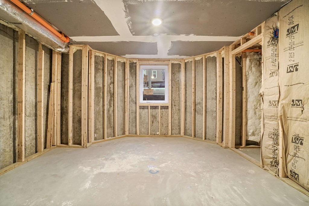 73 Dix Street, Unit 2 Boston, MA 02122 - Photo 14 of 17