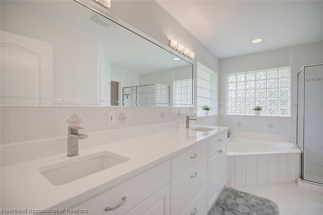 23 Cove Road Lake Placid, FL 33852 - Photo 10 of 31 Gallery Image 10