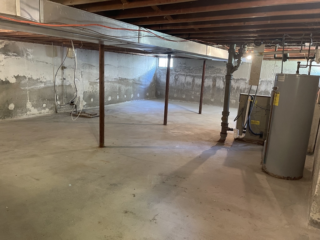 5 Brookfield Road Andover, MA 01810 - Photo 15 of 17 a view of a room with glass door