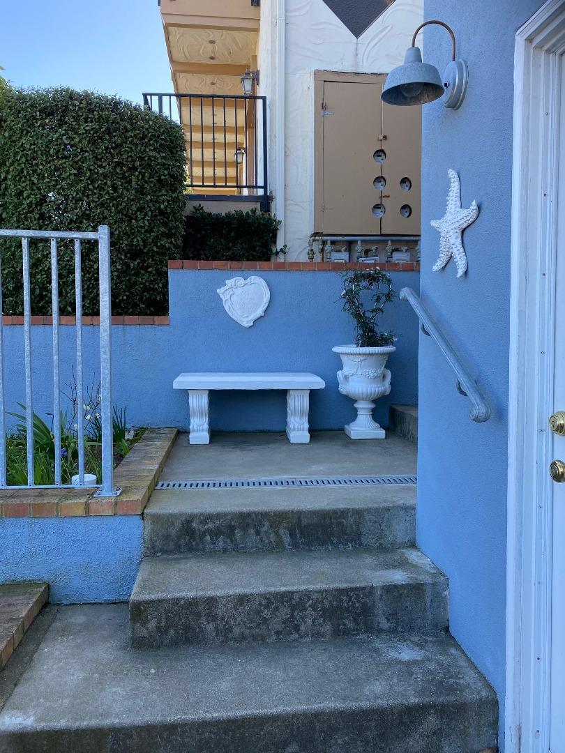 621 McClellan Avenue, Unit STUDIO Monterey, CA 93940 - Photo 10 of 38