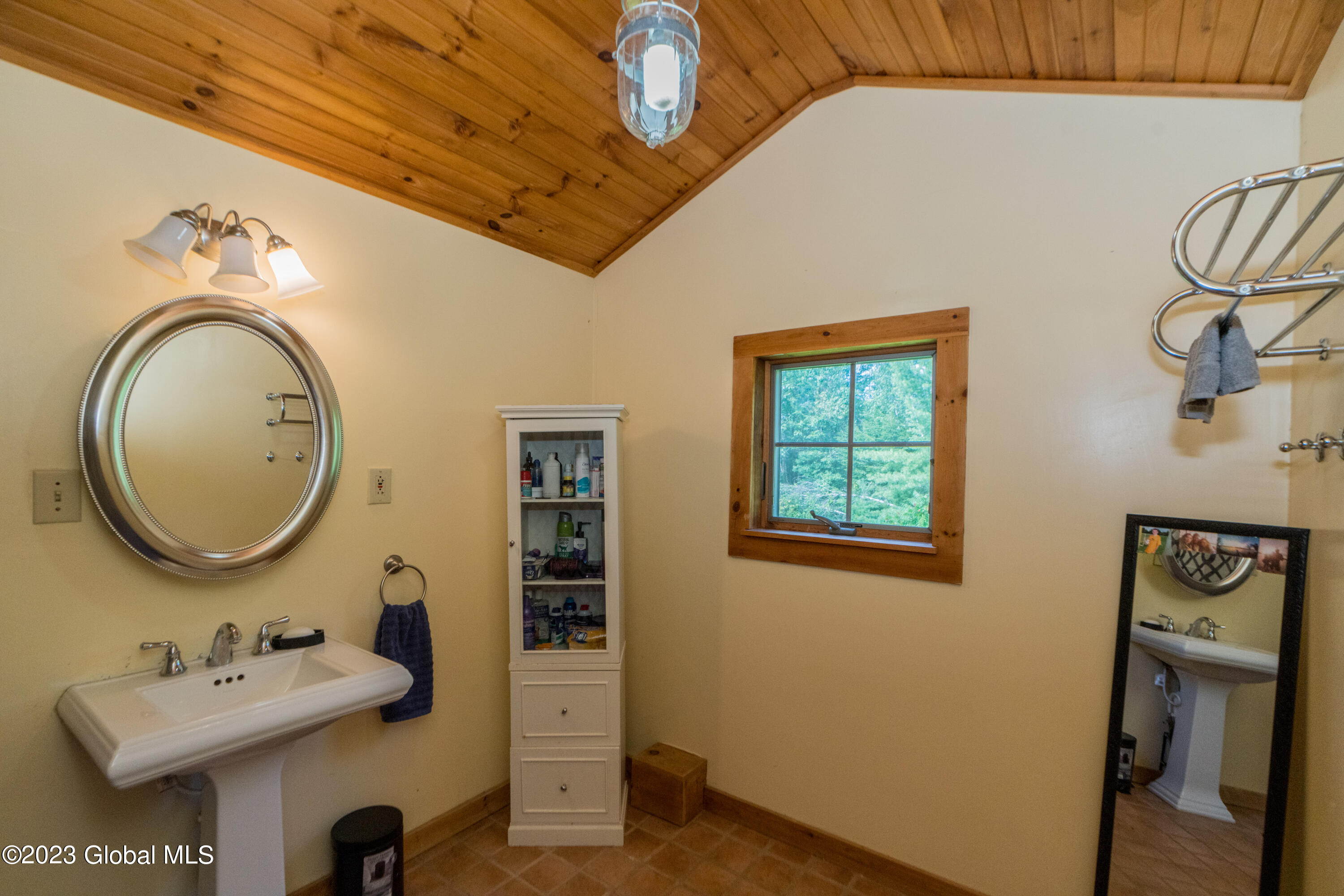 120 Howe Road Greenfield, NY 12833 - Photo 37 of 42 DSC09478